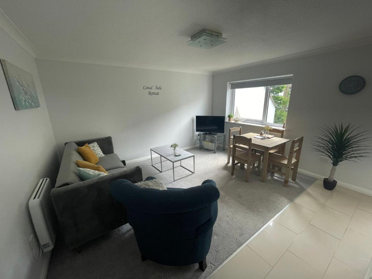 Canal Side Retreat - 2 Bedroom Apartment Heybridge  Екстериор снимка